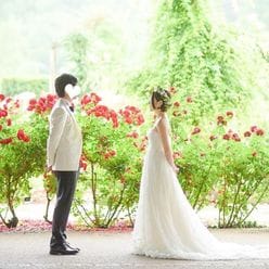 元SKE48・加藤るみ、結婚を発表　純白ドレス姿の2ショット写真を公開