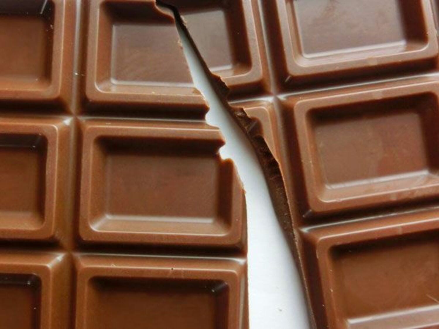 チョコを食べる人ほど心臓病になりにくいって本当？の画像