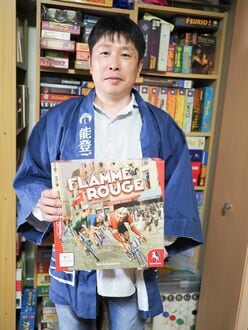 「900種類ものボードゲームを集めた男！」米井敬人さん（46）「ボードゲームにハマった作家の巻」珍談案内人・吉村智樹のこの人、どエライことになってます！