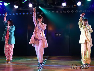 「乃木坂46」の生駒里奈が「AKB48」のメンバーとして劇場公演デビュー!の画像013