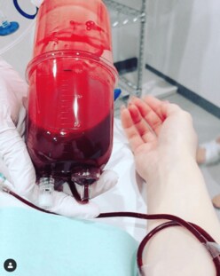 閲覧注意！ 総額2億円超えの整形美女ヴァニラ「生々しい血液クレンジング」画像を公開