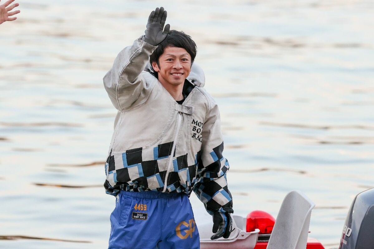 片岡雅裕がBOATRACE三国SGチャレンジカップでイン逃げＶ