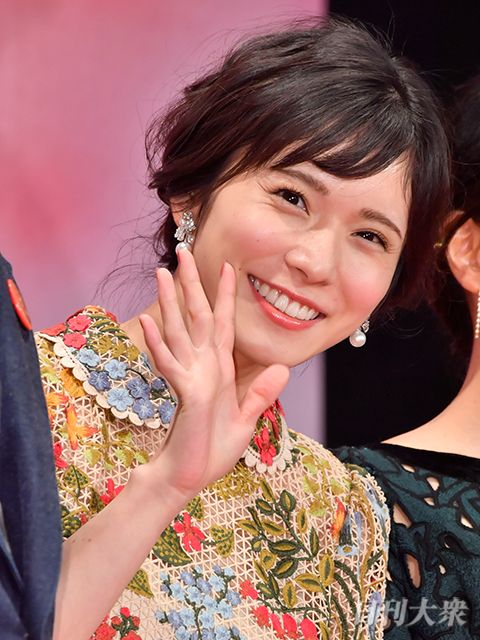 東京国際映画祭、松岡茉優の髪型チェンジに賛否両論!?の画像001