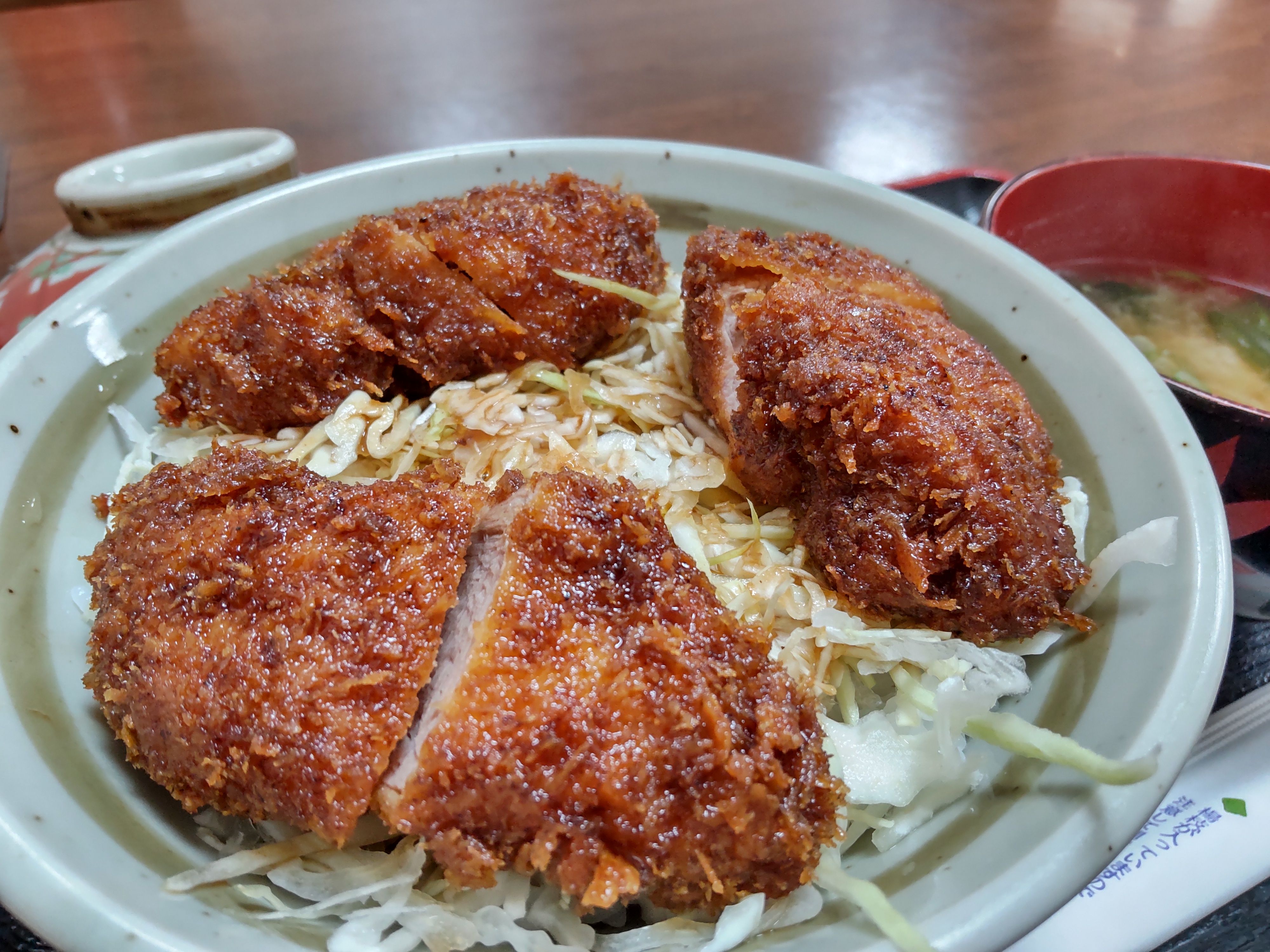 写真 ソースかつ丼にドーナツ ツウ な中央アルプス山麓グルメ 長野県 駒ヶ根市 スポーツ 特集