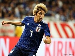 MF伊東純也は「サッカー界の手越祐也！」イケメンぞろい“ドキドキ”サッカー日本代表