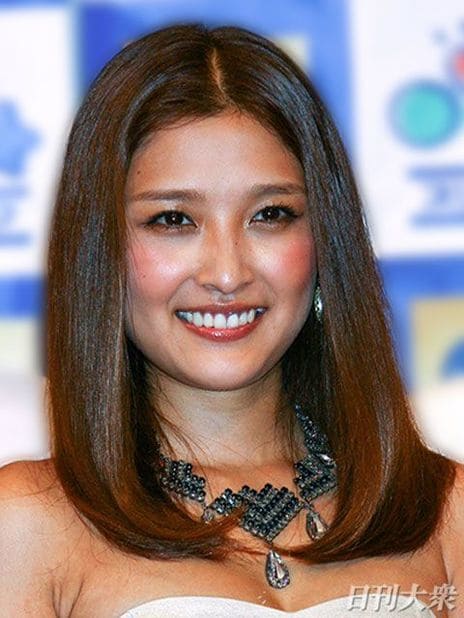 石川梨華の最新情報 日刊大衆