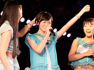 「乃木坂46」の生駒里奈が「AKB48」のメンバーとして劇場公演デビュー!の画像002
